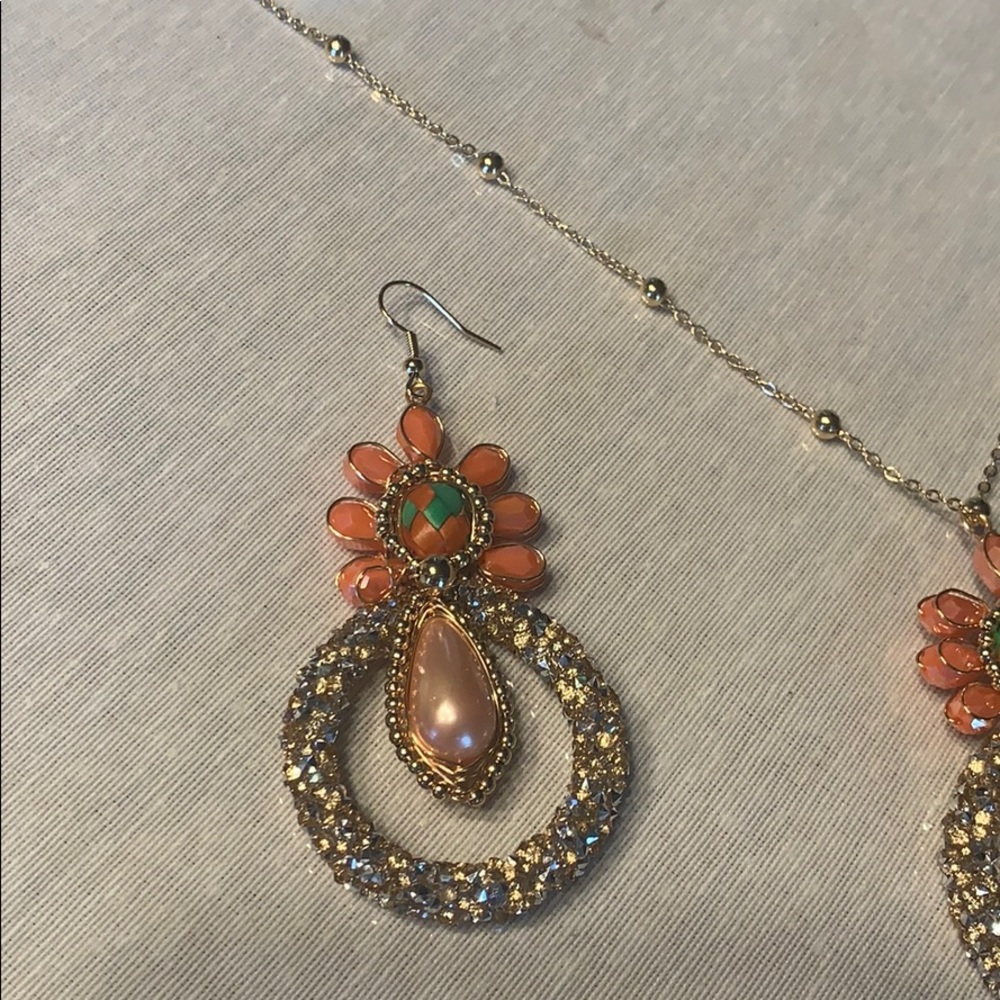 Jewelry Set - Picture 2 of 2